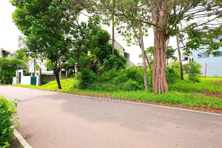 Residential Land for Sale in Kahathuduwa