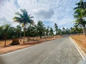 Land in Kandana