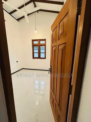 Apartment for Sale in Thalawathugoda-(AR382)
