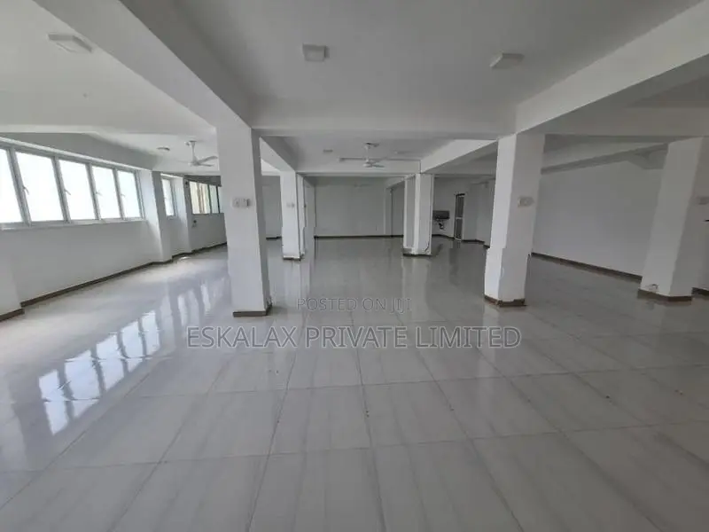 2nd Floor Office Space For Rent in Nawala - EC200