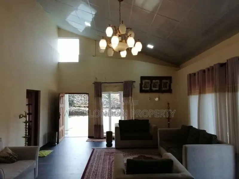 Nuwara Eliya House with Land for Sale