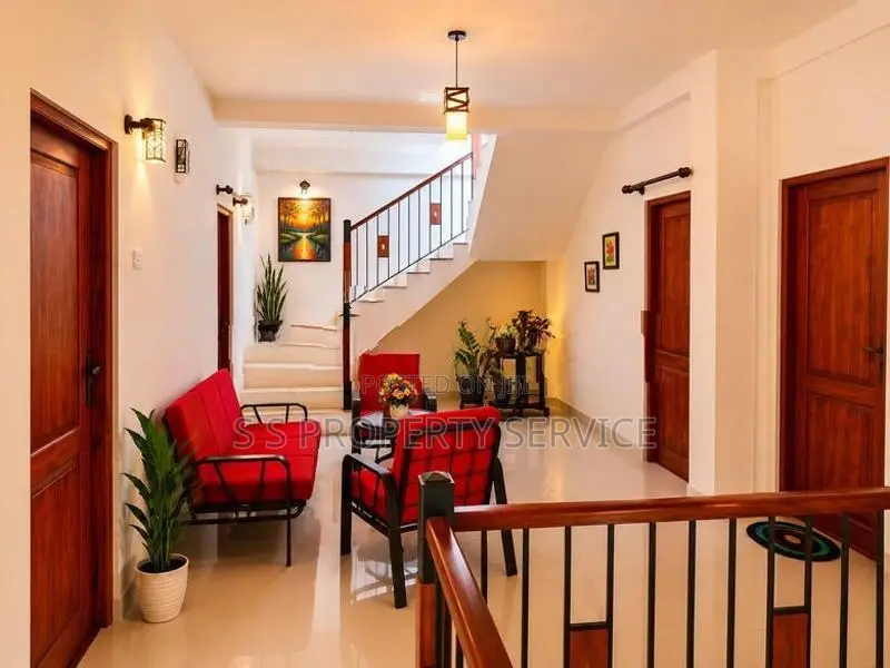 2 Story House for Sale in Kandy (ssph-433)