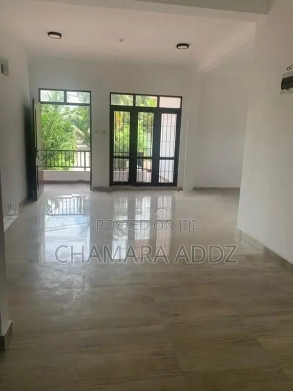 HOUSE FOR RENT KADUWELA