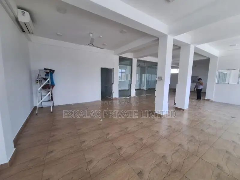 3rd Floor Office Space For Rent in Nawala - EC201