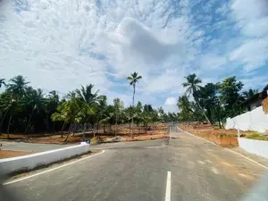 Land in Kandana