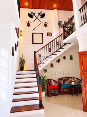 2 Story House for Sale in Kandy (ssph-433)