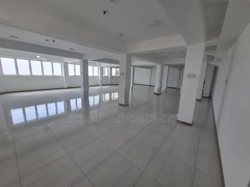 2nd Floor Office Space For Rent in Nawala - EC200