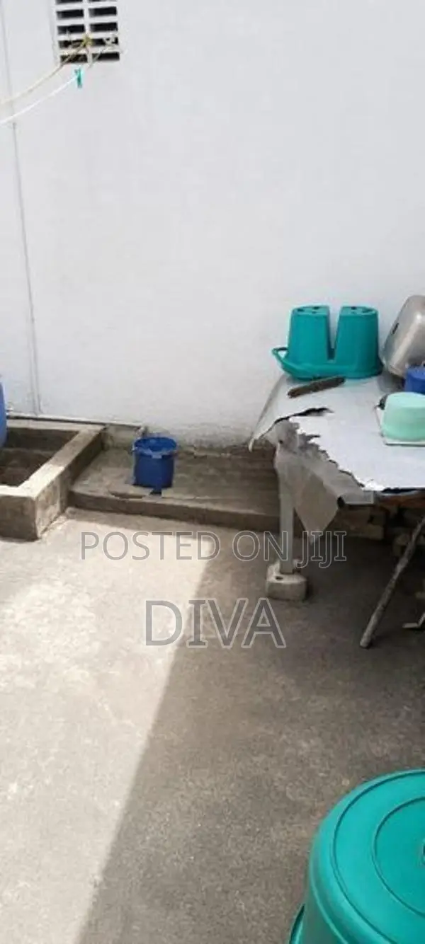 Single Story House for Sale Rathamala