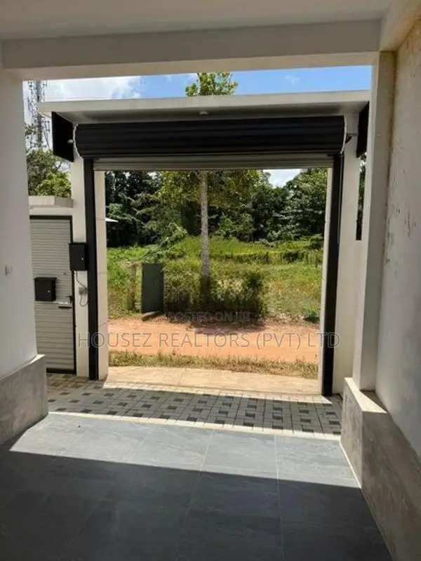 Brand-New 3-Bedroom House for Rent – Katunayake