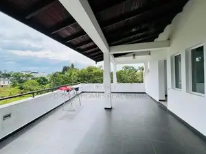 4 Bedroom Family Villa for Sale in Hokandara