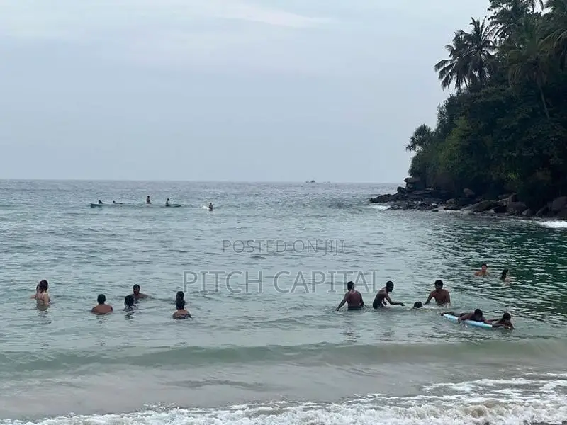 සංචාරකයන්ට හොදම තැන මිදිගමින්
