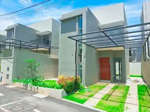 Modern Villa for Sale at Canterbury Piliyandala