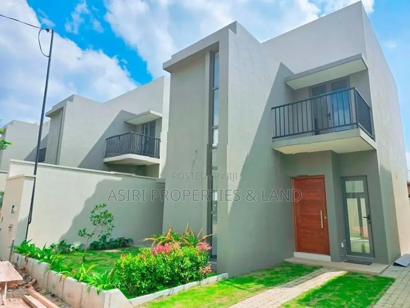 Modern Villa for Sale at Canterbury Piliyandala
