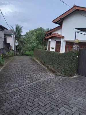 House for Rent in Athurugiriya