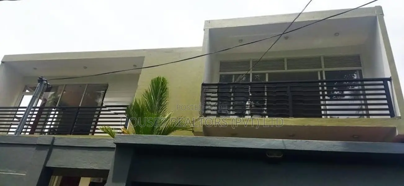 Spacious 4-Bedroom House for Sale – Ragama