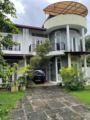 Spacious Two-Storey House for Sale – Lake Terrace, Athurugiriya