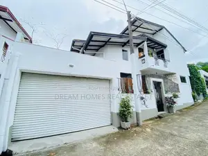 Modern 2-Story House for Rent in 800m to Thalawathugoda Town