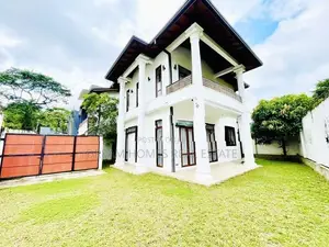 Super Luxury 3-Storey Architectural House for Sale – Kalalgoda,