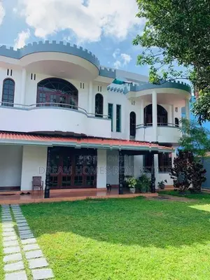 Elegant 2-Storey House for Sale – Battaramulla