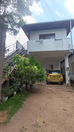 Land for Sale at Udahamulla - Nugegoda
