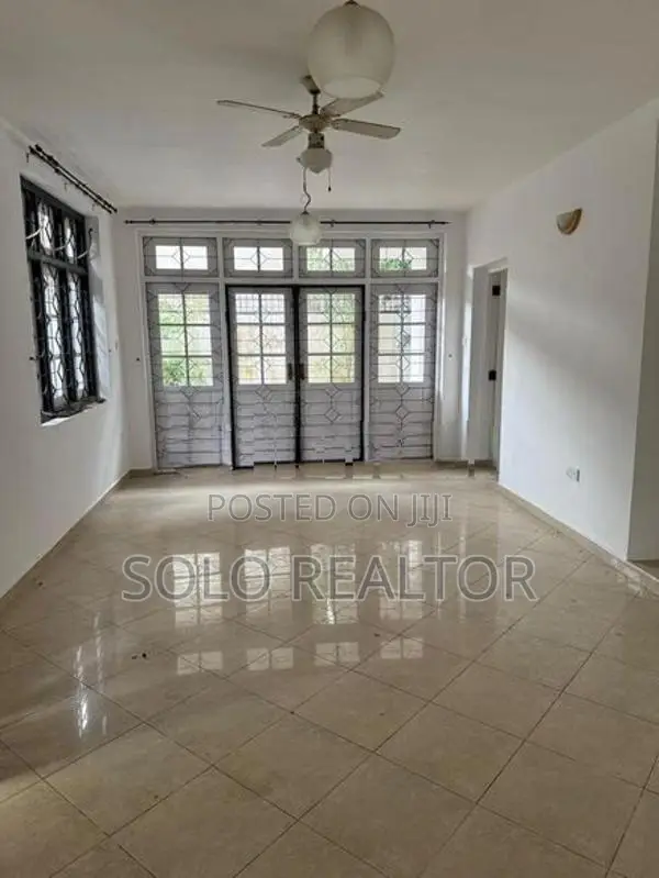 12 Perches Land with House for Sale in Dehiwala
