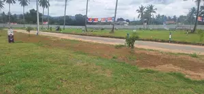කුරුණෑගල නගරයේ මල්කඩුවාවේන් වටිනා බිම් කොටසක්