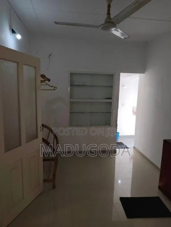 Room For Rent in Boralesgamuwa
