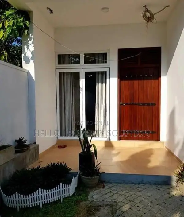 Apartment for Rent in Homagama