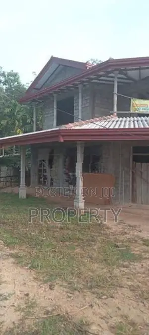 32Perch 5BR - House for sale in Kandy Warallegama
