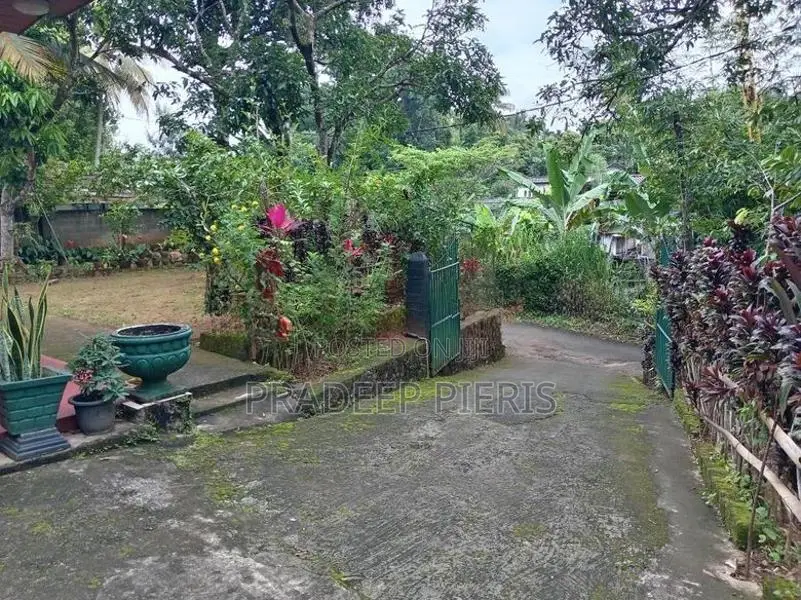 Two Story House for Sale Gampola Town