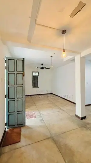 5 Bedroom House for Rent in Millennium City, Athurugiriya