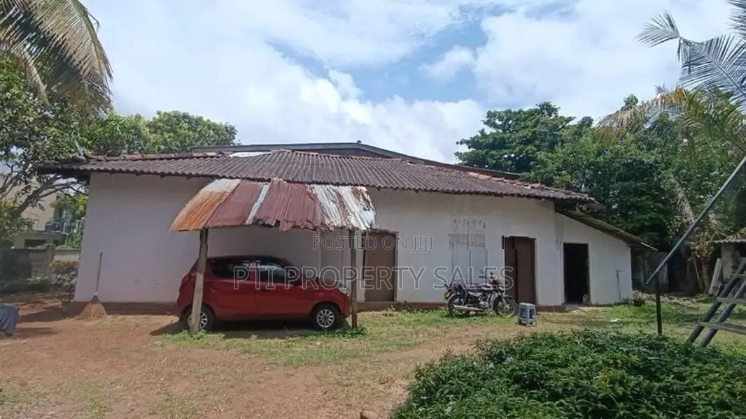 Land for Sale at Udahamulla - Nugegoda