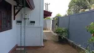 House for Rent at Kudamaduwa Road, Maththegoda