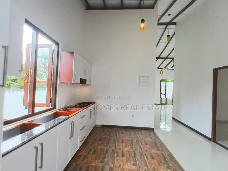 Brand New 3 Bed House for Sale-Maknndana