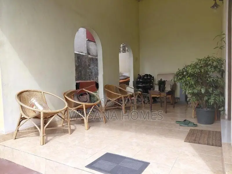 House with Land for Sale in Nugegoda