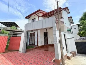 Brand New Beautiful Modern House for Sale in Kesbewa, Piliyandala