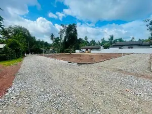 Udugampola Land for Sale