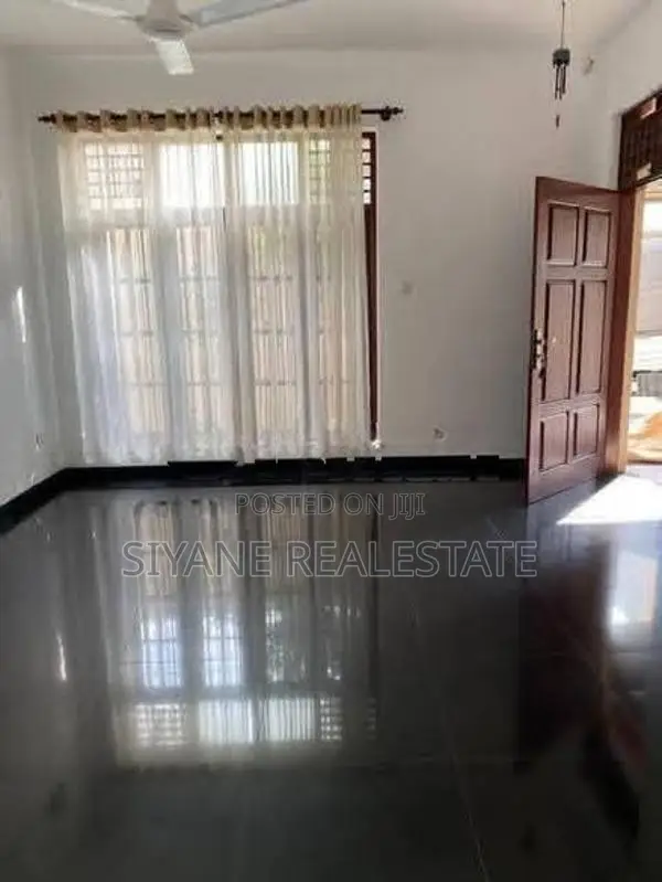 Thalawathugoda House for Sale
