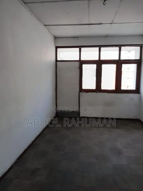 Commercial Space in Colombo 4