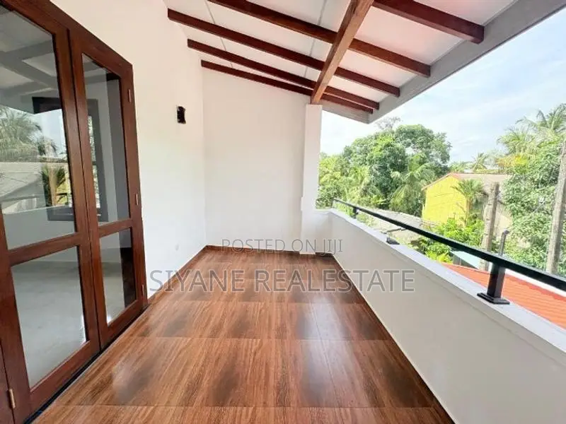 Brand New Beautiful Modern House for Sale in Kesbewa, Piliyandala