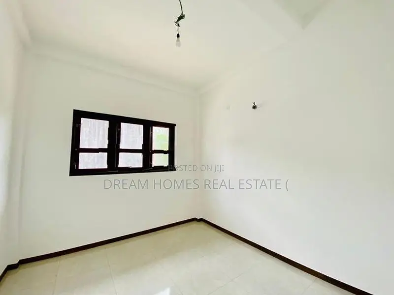 Modern Box-Type Brand New Home for Sale – Malabe Prime Area