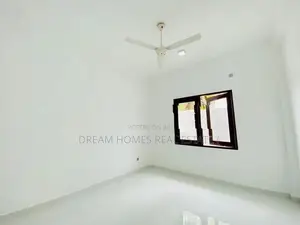 මාලබෙන් අලුත් ම නිවසක් විකිනීමට