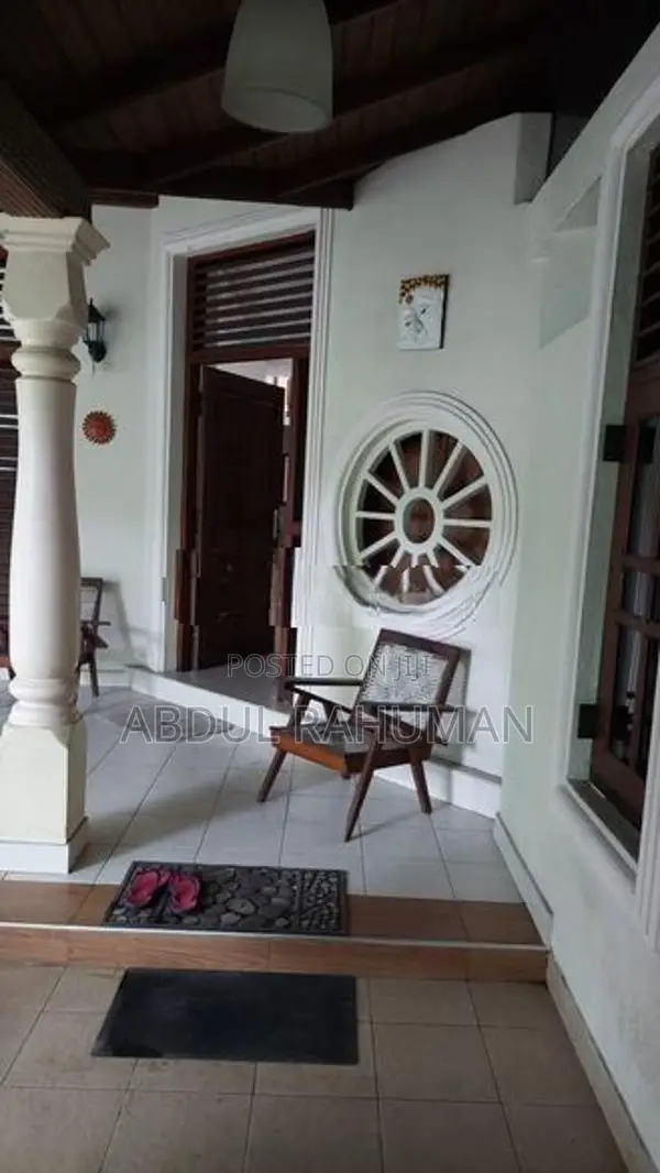 තනි ගෙදර Ruwenwella Rent