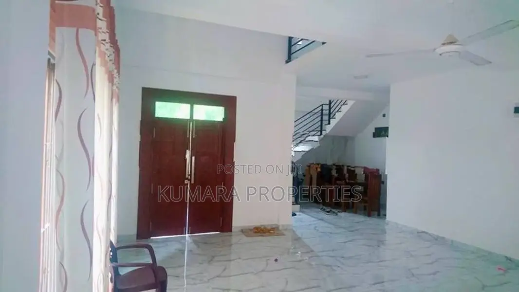 House For Sale In Panadura Pinwatta