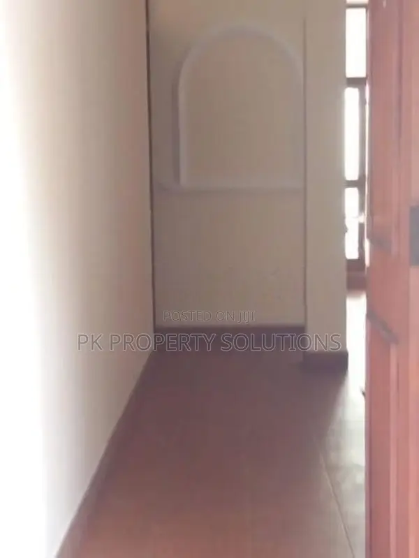 Office Space for Rent in Green Path Colombo 3 (file No 1084 B/1)