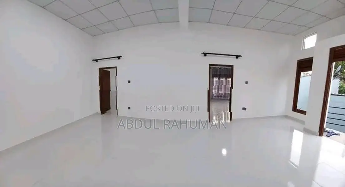 Two Storey House for rent Maharagama Junction