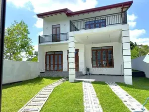 Luxury 4-Bedroom House for Sale in Kiribathgoda