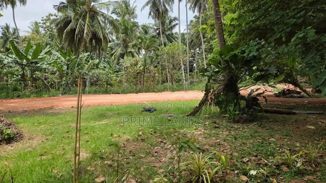 Land for Sale Valiveta ( Navil Hopita )