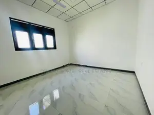Luxury 4-Bedroom House for Sale in Kiribathgoda
