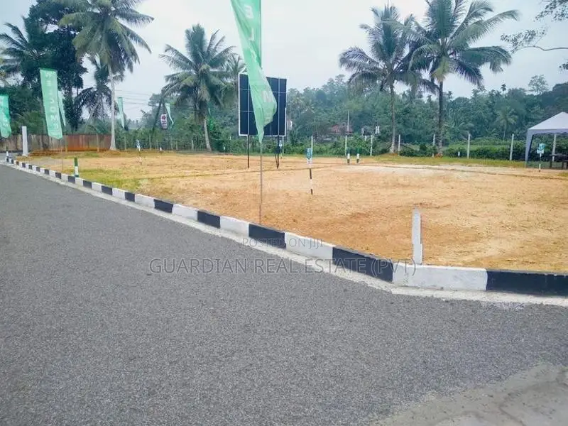 Valuable Land for Sale in Nawagamuwa